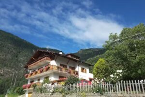 Albergo Rifugio Gasser Hutte
