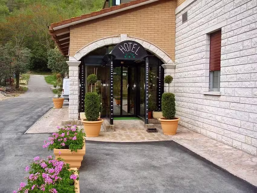 Albergo Ristorante Al Lago