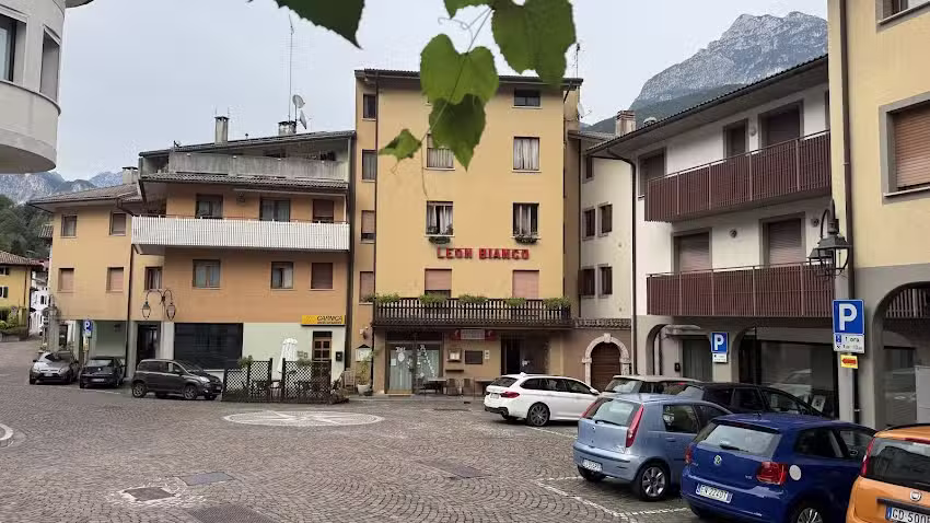 Albergo Ristorante Bar Leon Bianco