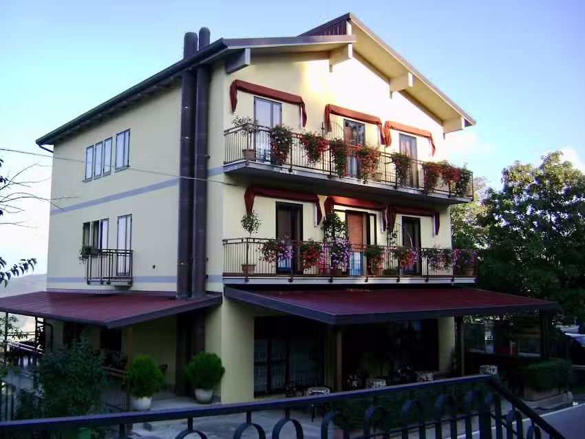 Albergo Ristorante Montevenere