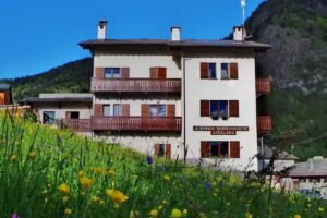 Albergo Ristorante Pizzeria Miralago