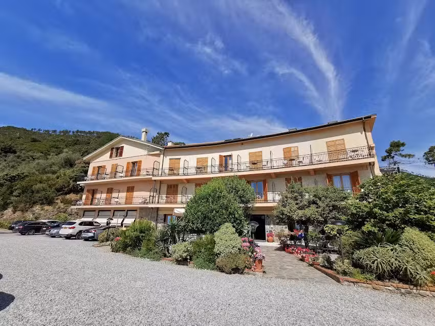 Albergo Suisse Bellevue