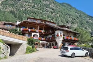 Albergo Tirol