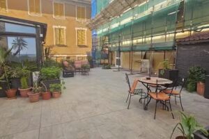 Albergo Villagrande con Ristorante sul lungomare di Varazze