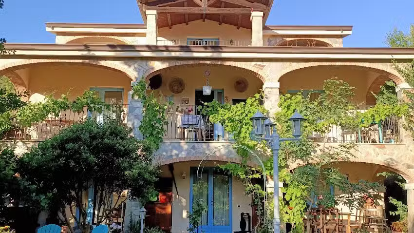 Alientu B&B Al Nuraghe Chia