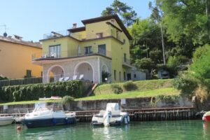 “Alla Foce del Magra” – Casa Vacanze in Liguria con posto barca vicino alle Cinque Terre