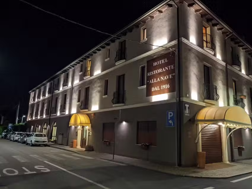 Alla Nave di Corradin Ivan e Filippo Snc