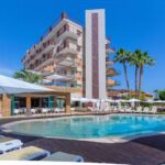 Almaluna Hotel & Resort