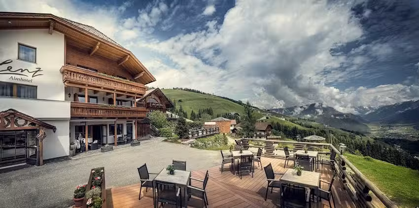 Almhotel Lenz