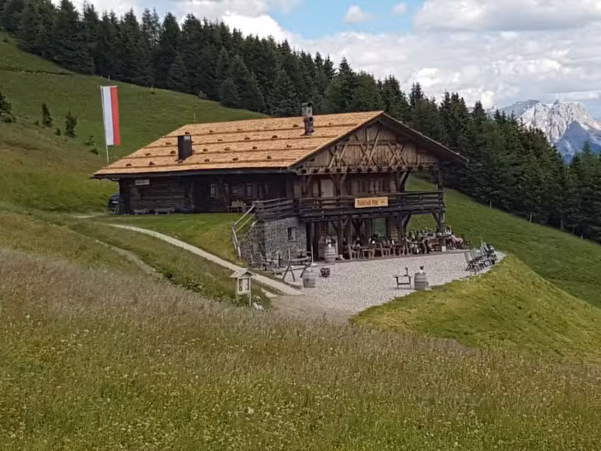 Alpe di Susi Apartments