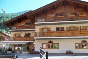 Alpen Hotel Rabbi