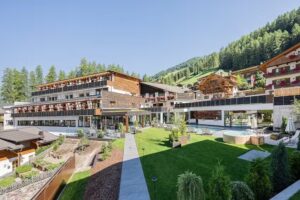 Alpen Wellness Hotel St. Veit