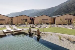Amolaris Garden Lodges & Guesthouse