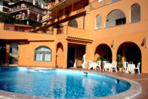 Andromaco Palace Hotel Di A. Pertosa & C. Snc