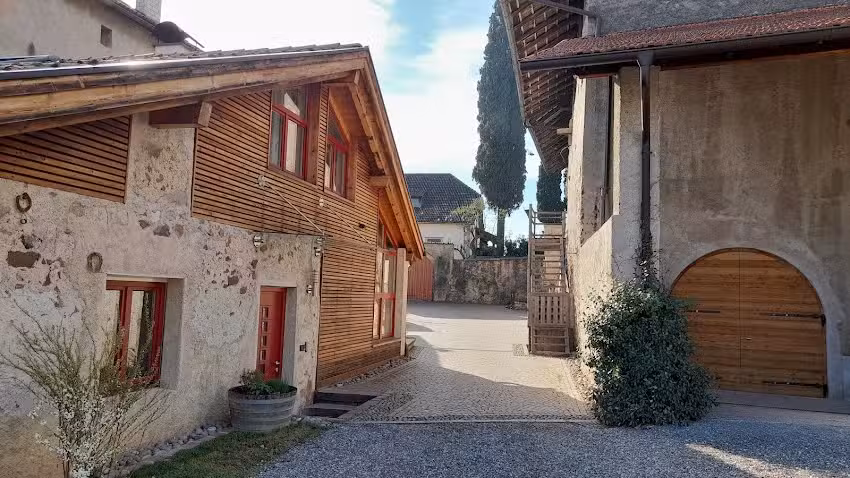 Ansitz Pastreinbach – Chalet am Bauernhof (BZ, Italy)