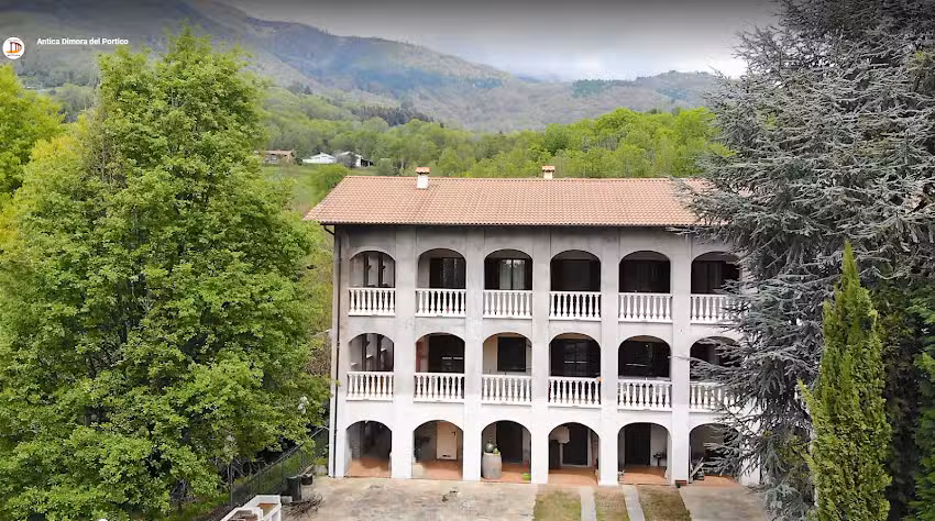 Antica Dimora del Portico B&B