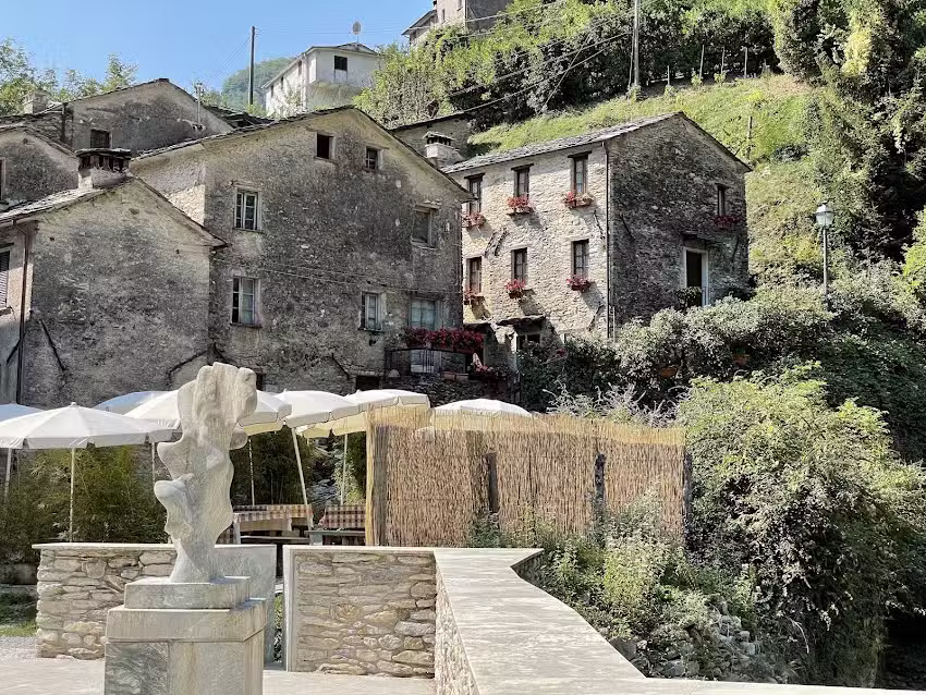 Antico Borgo di Isola Santa