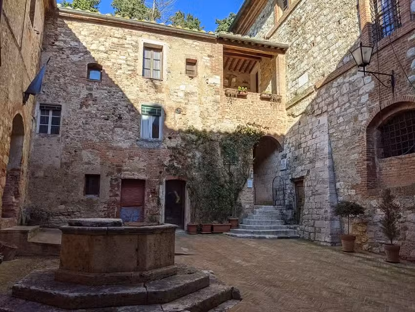 Antico Granaione B&B Residenza d’Epoca IT052026B9LCNLYMEY