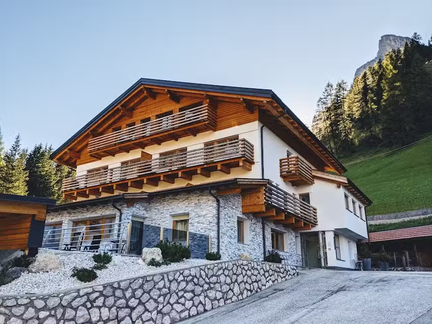 Apartments B&B Pre da Nai