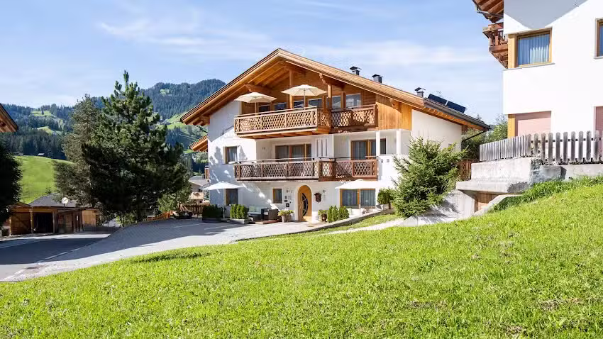 Apartments Chalet Maria