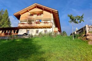 Apartments Kaserott Villnöß