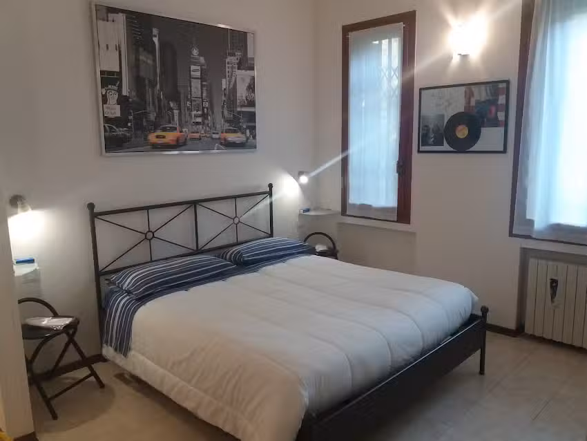 Apollo Bed & Breakfast