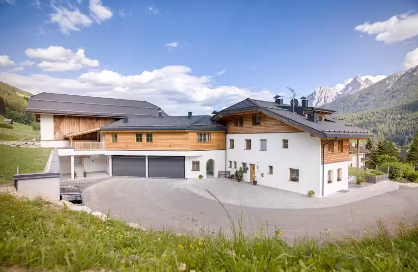 Appartements Josef Lercher mit Chalet Novalis Innichen Pustertal Südtirol