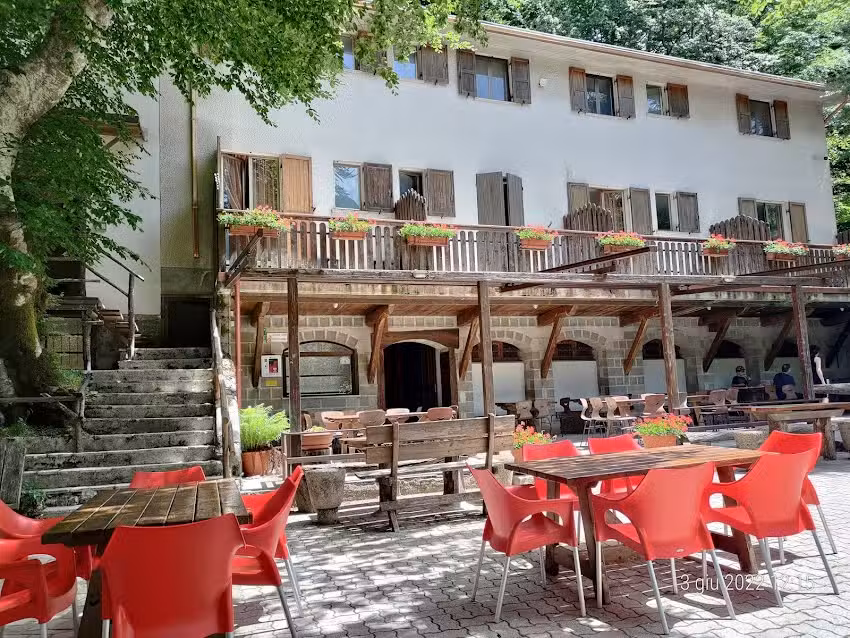 Area Attrezzata Camper di Sigillo – Val di Ranco