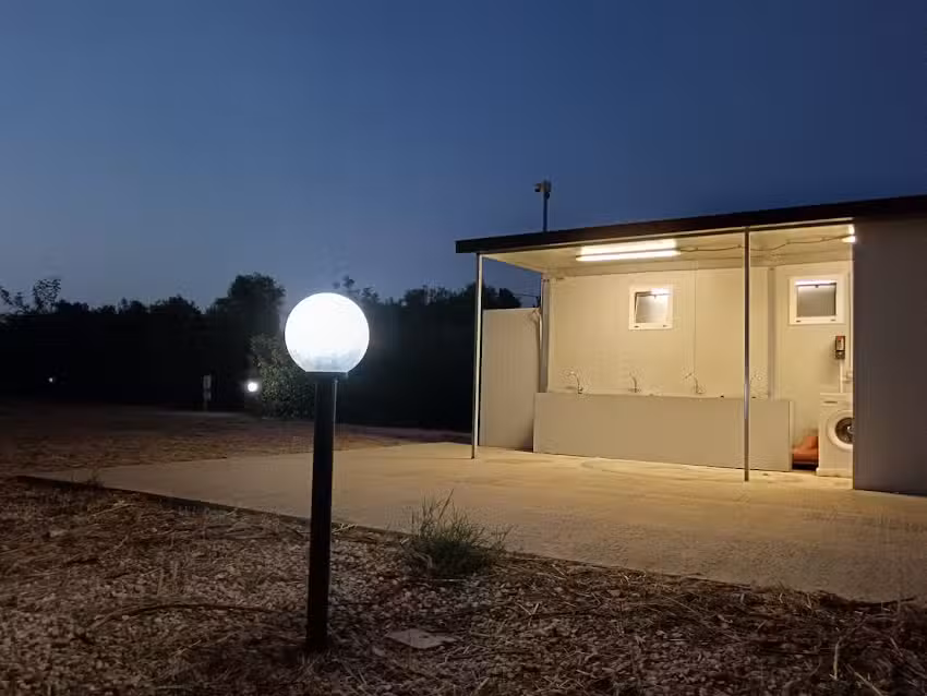 Area attrezzata Sosta Camper Siracusa (Caravan Garden)