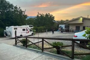 Area Camper La Tana Del Lupo