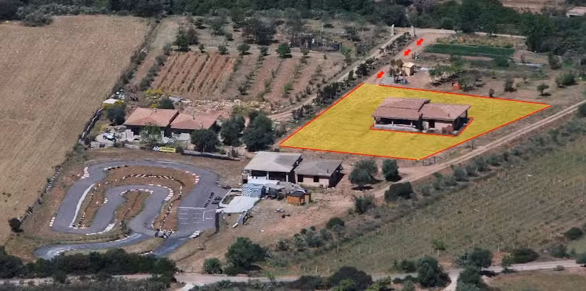 Area Camper Motorpark I Ginepri