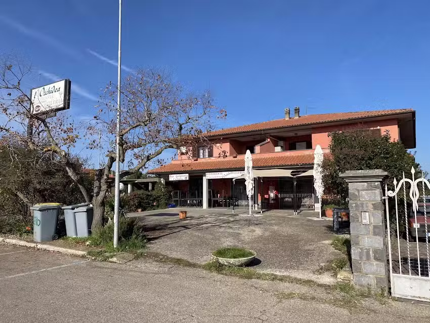 Area Sosta Camper Lubriano