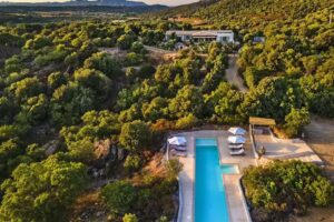 Arestu Domo Boutique Home