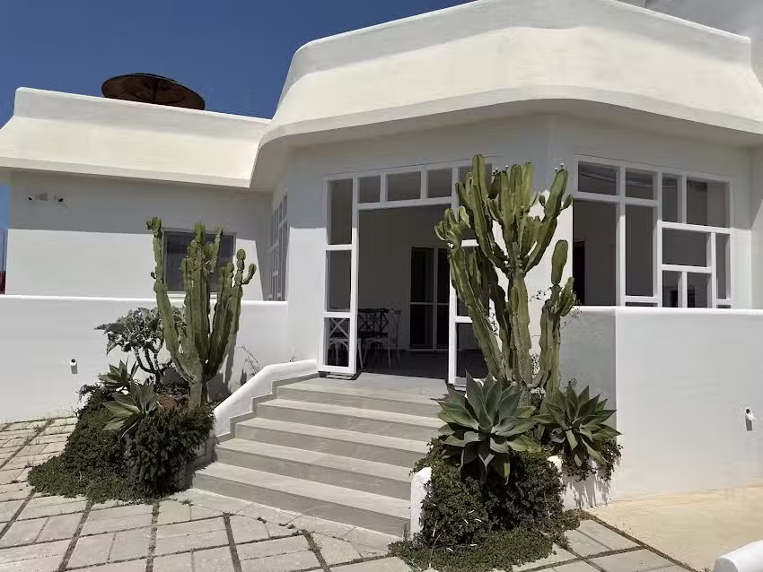 Aries Charming Suites, Torre di Manfria