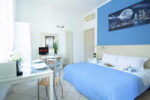 Athena Rooms-Affittacamere con parcheggio-Camere matrimoniali-Camere Bologna-Guest House-Double Rooms