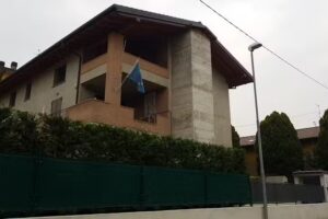 Atticohousing Residence