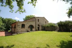 Az. Agr. Il Pavone Di Frasconi Lorenza