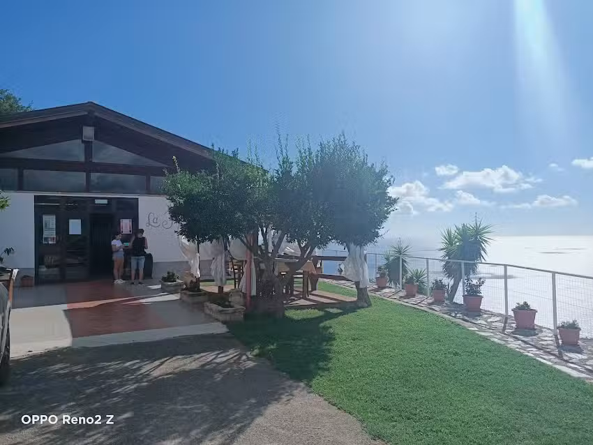 Azienda Agrituristica La Fonte