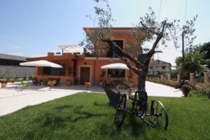 AZIENDA AGRITURISTICA “LA TENUTA DEL FALCO”