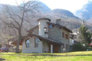 B&B “All’ombra del castello” – Casa vacanze vicino piste da sci, ambiente rustico