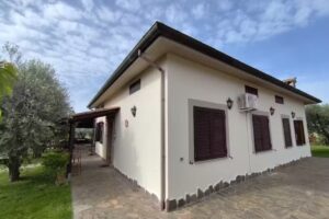 B&B Bed and Bikers (CIN IT058081C1D8OZOT2D)