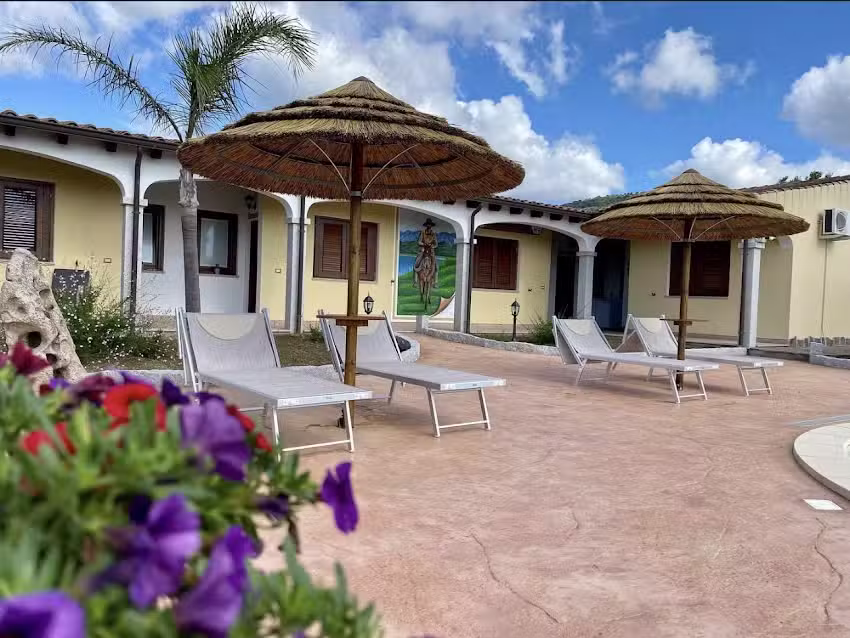 B&B Blue Relax con piscina salata panoramica CIN IT091094B4000F0531