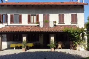 B&B Bricco delle Rose