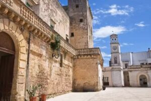 B&B CASA BIANCA FELLINE