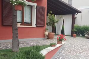 B&B Casa Emel codice CIN IT043043B4NLCTFKXV