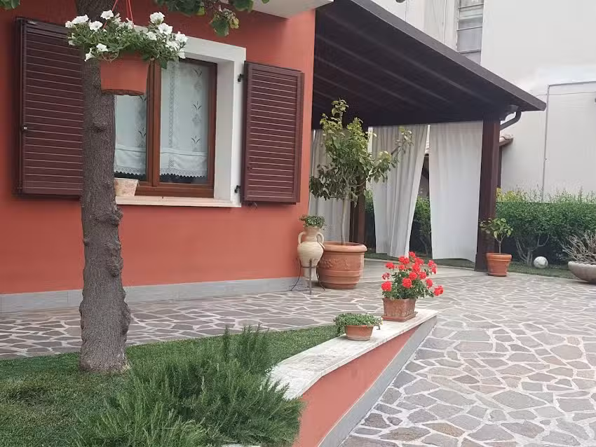 B&B Casa Emel codice CIN IT043043B4NLCTFKXV