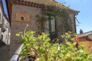 B&B / CASA VACANZE SUD E MAGIA CASTELMEZZANO