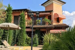 B&B Desenzano Paradise CIN: IT017067B4DZ2I6Q47