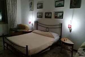 #B&b € euro 20/25/40 Lillo – Stella NAPOLI economico NO uso Cucina, USE-DAY ad ore