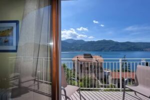 B&B/FORESTERIA “CASA DELLA MUSICA LAKE VIEW” (codice CIN IT097046B4DSJ6PQGQ)